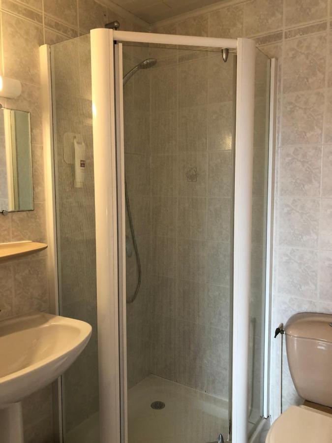 Enzo Hotels Neufchateau By Kyriad Direct Dış mekan fotoğraf