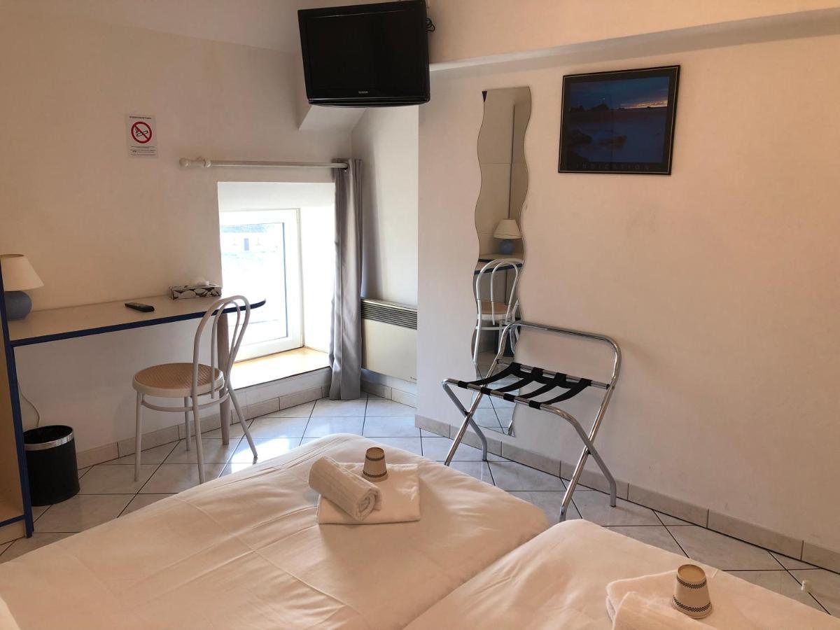 Enzo Hotels Neufchateau By Kyriad Direct Dış mekan fotoğraf