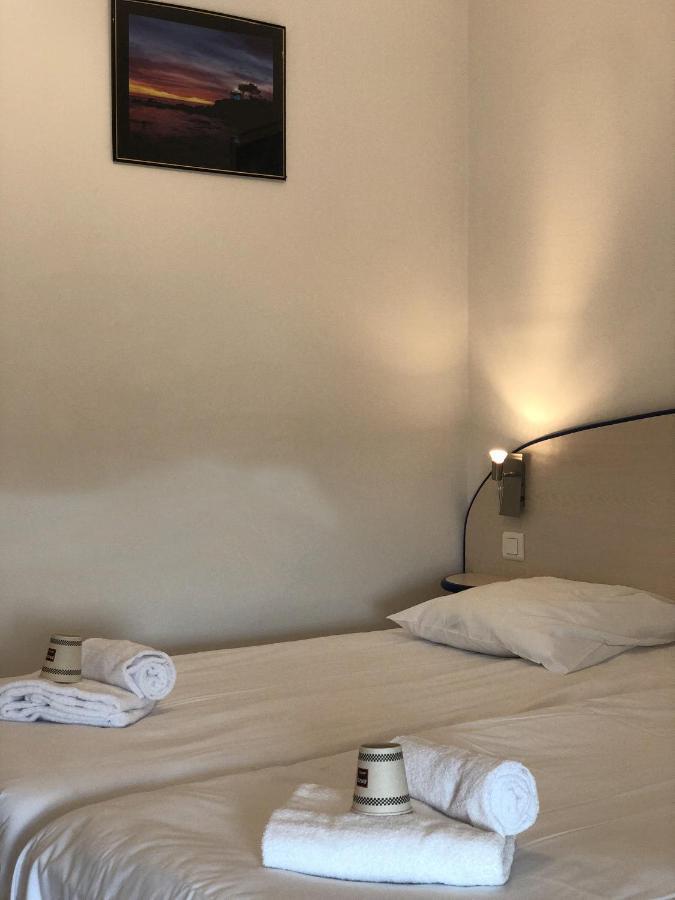 Enzo Hotels Neufchateau By Kyriad Direct Dış mekan fotoğraf